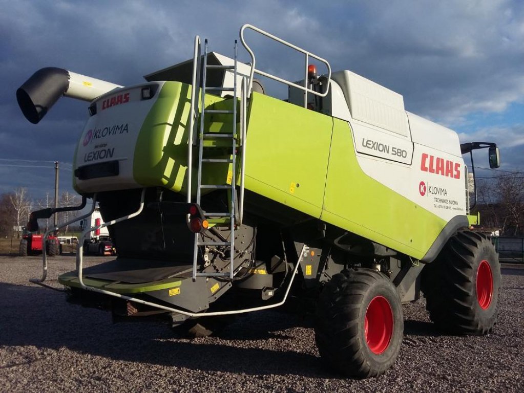 Oldtimer-Mähdrescher del tipo CLAAS Lexion 580, Neumaschine In Біла Церква (Immagine 5)