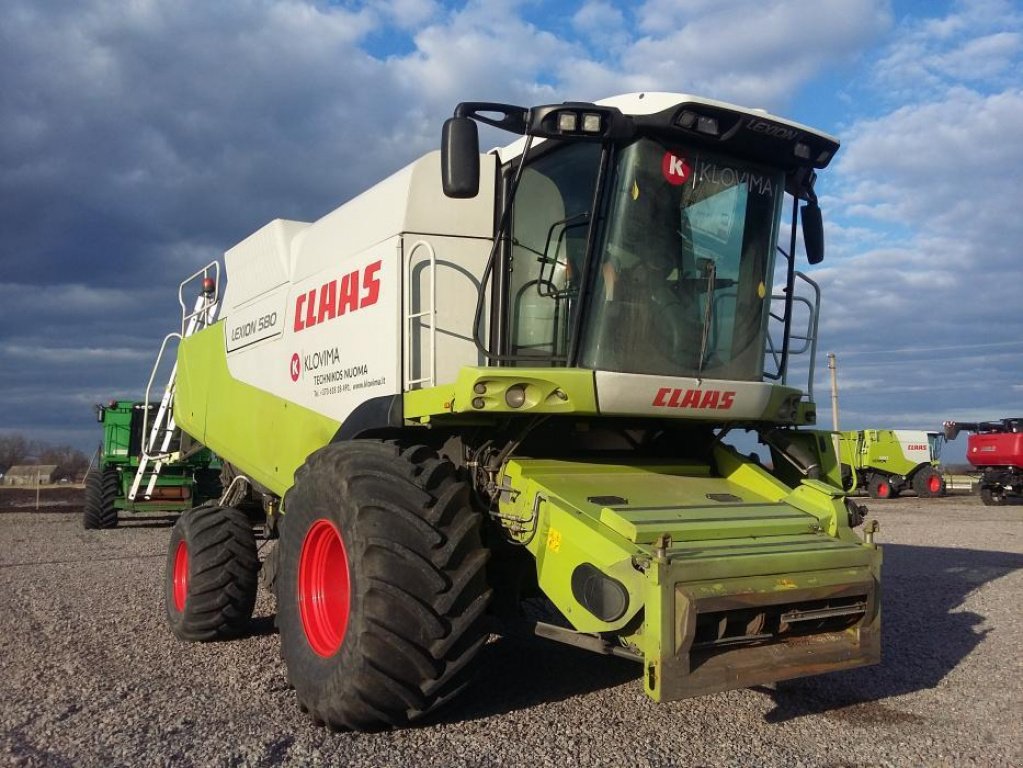 Oldtimer-Mähdrescher del tipo CLAAS Lexion 580, Neumaschine In Біла Церква (Immagine 7)
