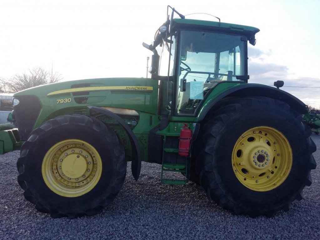 Oldtimer-Traktor typu John Deere 7930, Neumaschine v Біла Церква (Obrázek 3)