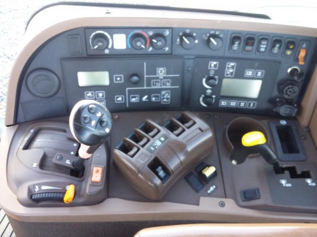 Oldtimer-Traktor typu John Deere 7930, Neumaschine v Біла Церква (Obrázek 6)