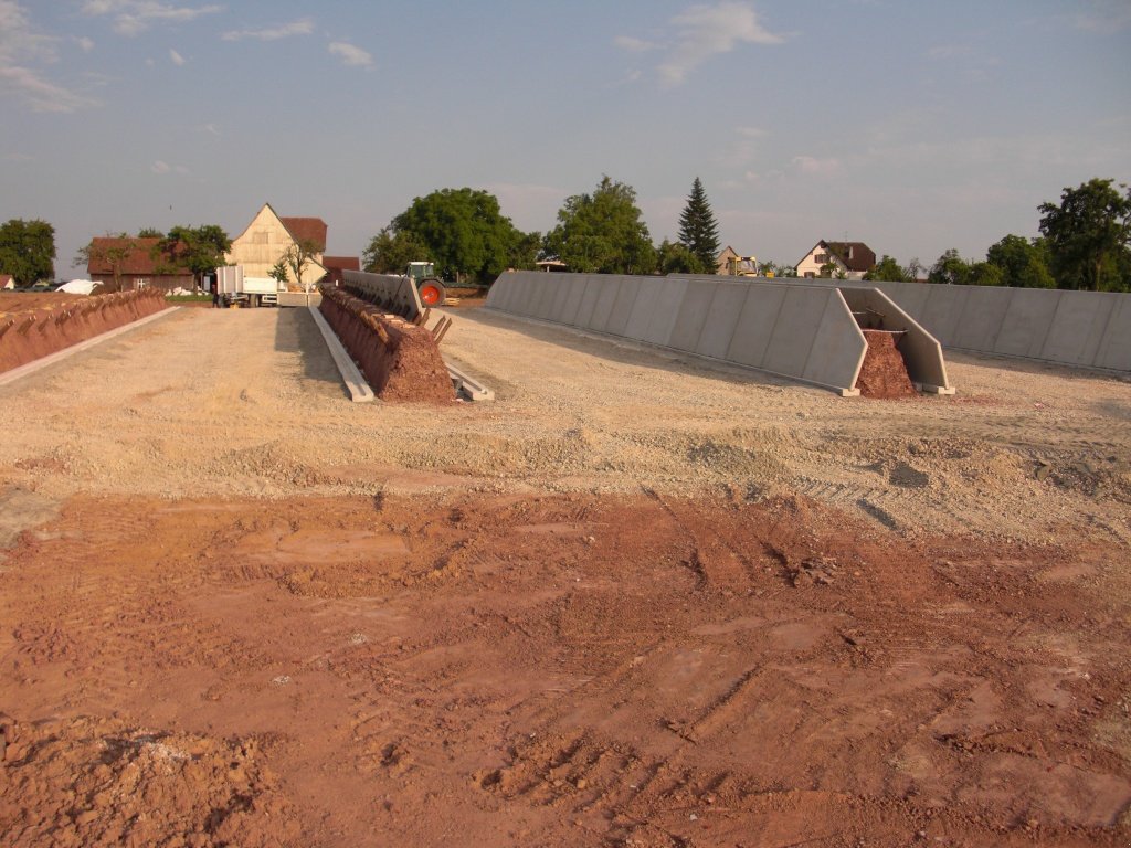 Sonstiges of the type Müller Traunsteiner Fahrsilo Fachbetrieb, Neumaschine in Neuburg a. d. Kammel (Picture 3)