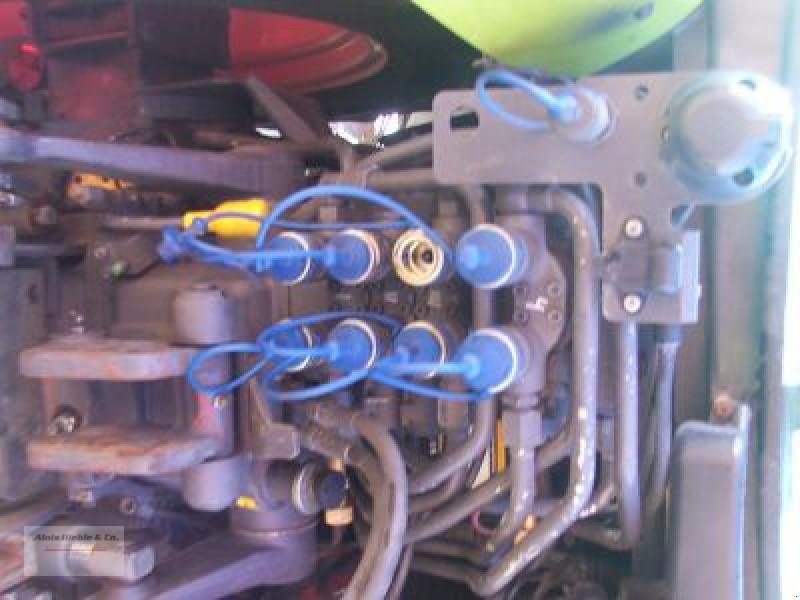 Schmalspurtraktor des Typs CLAAS Nectis 237 VL; Außenbr. 1,40m, Gebrauchtmaschine in Tapfheim (Bild 5)