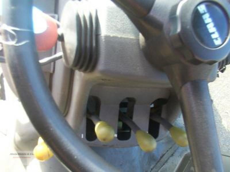 Schmalspurtraktor des Typs CLAAS Nectis 237 VL; Außenbr. 1,40m, Gebrauchtmaschine in Tapfheim (Bild 9)