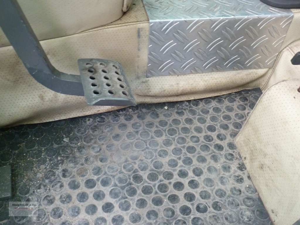 Schmalspurtraktor типа BERGmeister 826, Gebrauchtmaschine в Tapfheim (Фотография 16)