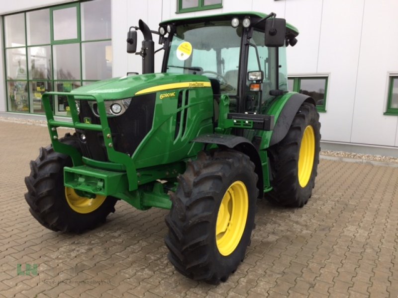 John Deere 6090 MC Traktor