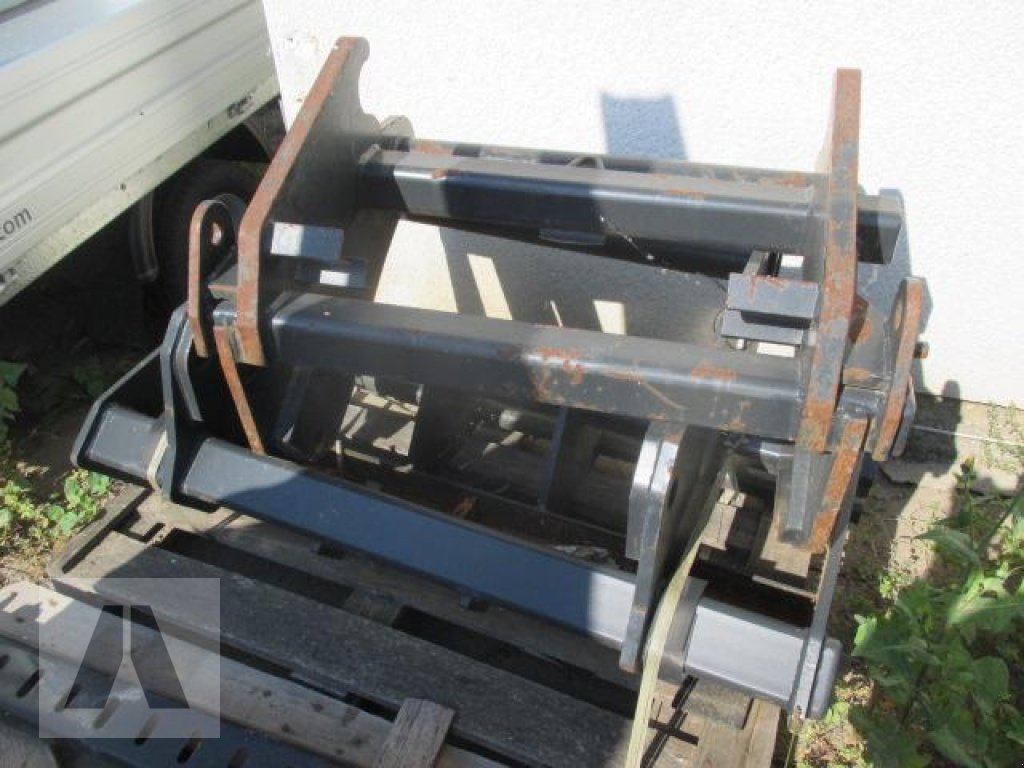 Sonstiges Baggerzubehör des Typs Bobcat Adapterrahmen, Neumaschine in Soyen (Bild 4)