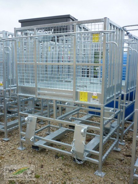 Arbeitsbühne of the type Fliegl Arbeitsbühne, Neumaschine in Pegnitz-Bronn (Picture 1)