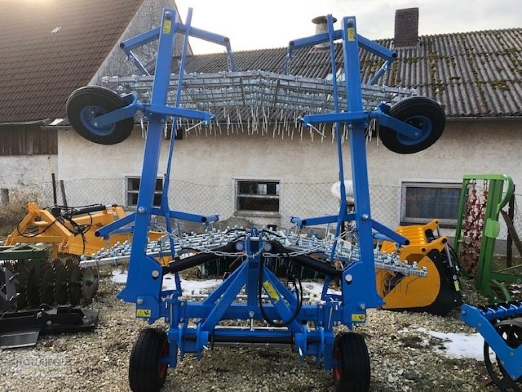 Striegel of the type ZAGRODA Striegel, Neumaschine in Hohenburg (Picture 1)