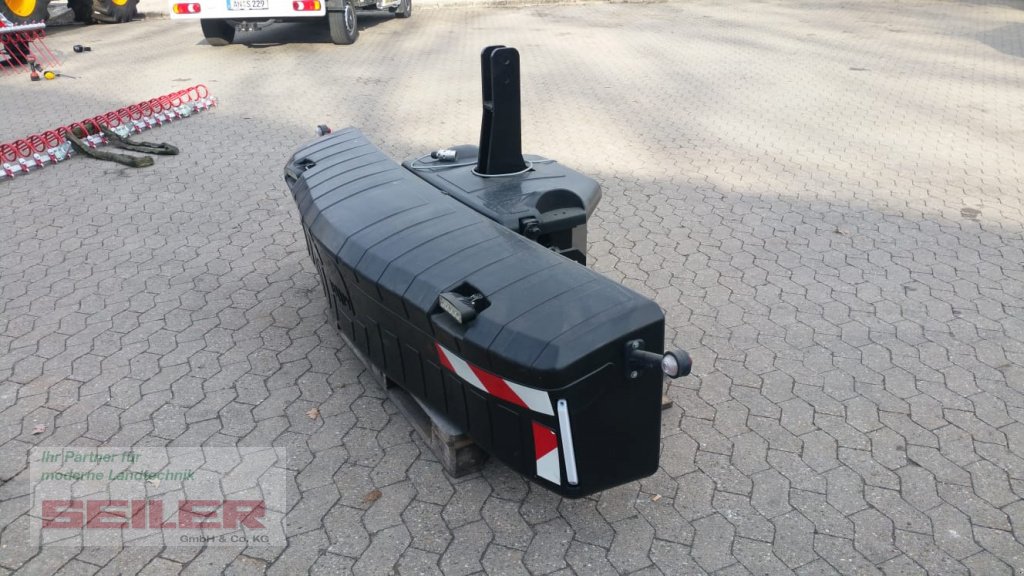 Frontgewicht Türe ait Sonstige Frontgewicht 900kg BUMPY Stahlgewicht Agri-Bumper, Neumaschine içinde Ansbach (resim 3)