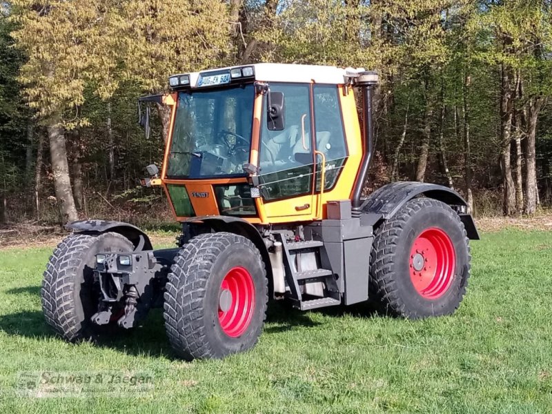 Traktor des Typs Fendt Xylon 524, Gebrauchtmaschine in Fünfstetten (Bild 1)