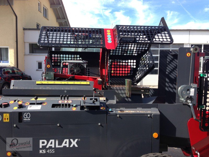 Sägeautomat & Spaltautomat des Typs Palax KS45, Neumaschine in Regen (Bild 2)