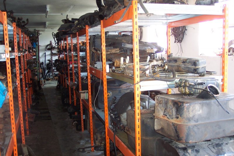 Unimog typu Mercedes-Benz Großes Ersatzteillager an gebrauchten Unimog und MB Track Teilen, Gebrauchtmaschine v Haselbach (Obrázek 1)