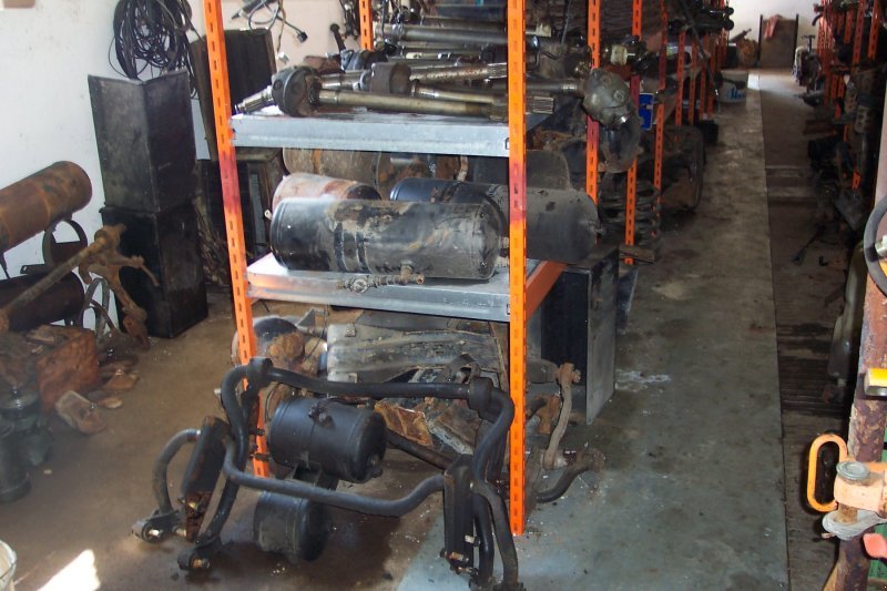 Unimog typu Mercedes-Benz Großes Ersatzteillager an gebrauchten Unimog und MB Track Teilen, Gebrauchtmaschine v Haselbach (Obrázek 7)