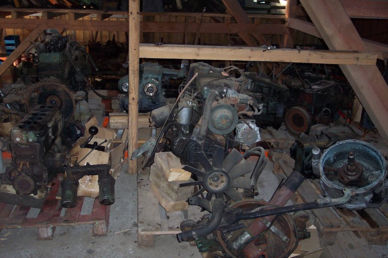 Unimog typu Mercedes-Benz Großes Ersatzteillager an gebrauchten Unimog und MB Track Teilen, Gebrauchtmaschine v Haselbach (Obrázek 10)