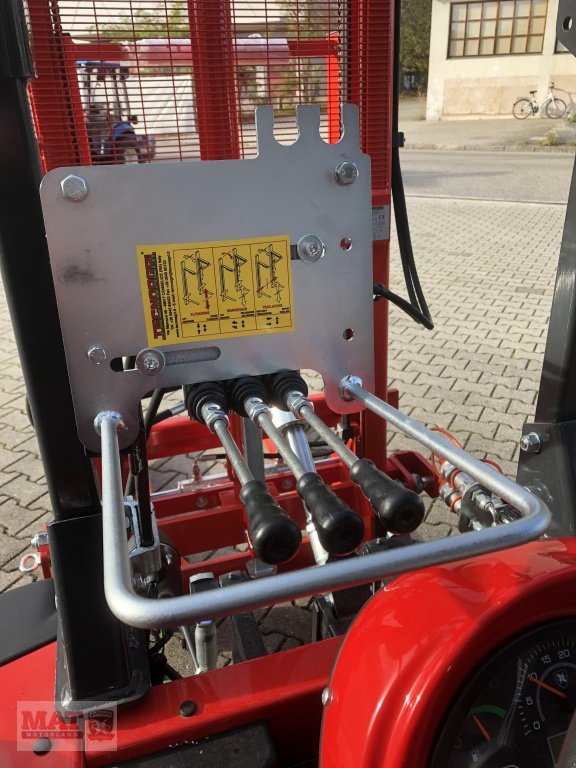 Heckstapler/Anbaustapler des Typs Tecnoagri Eco 2515, Neumaschine in Waldkraiburg (Bild 4)