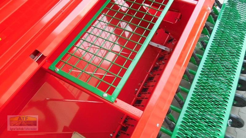 Drillmaschinenkombination of the type Agro-Masz SR300, Neumaschine in Teublitz (Picture 9)