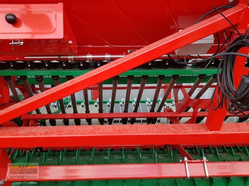 Drillmaschinenkombination of the type Agro-Masz SN300 + Anbauaggregat ANT30, Neumaschine in Teublitz (Picture 18)