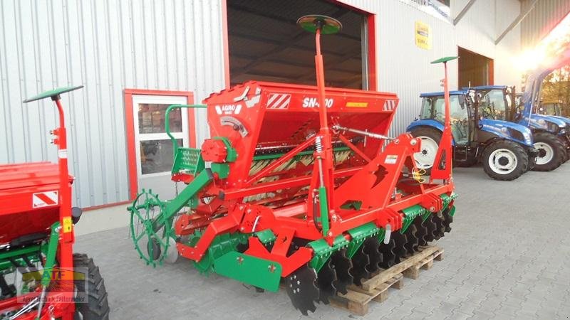 Drillmaschinenkombination of the type Agro-Masz SN300 + Anbauaggregat ANT30, Neumaschine in Teublitz (Picture 1)