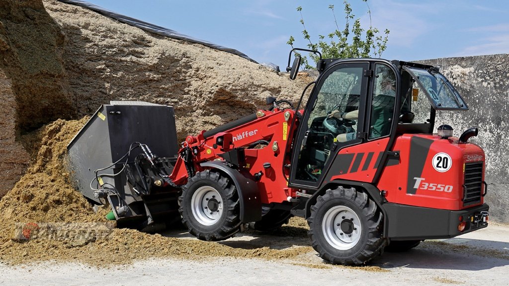 Kompaktlader of the type Schäffer Hoflader, Neumaschine in Eberfing (Picture 4)