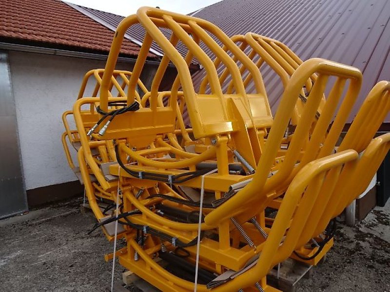 Ballengabel of the type H-L-M H L M  Ballenzange--stabile Ausführung, Neumaschine in Neureichenau (Picture 9)