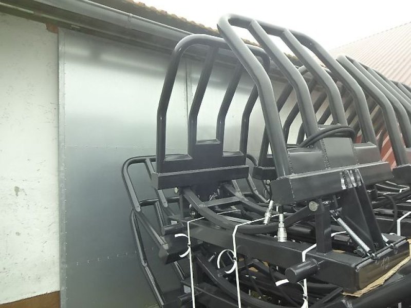 Ballengabel of the type H-L-M H L M  Ballenzange--stabile Ausführung, Neumaschine in Neureichenau (Picture 5)