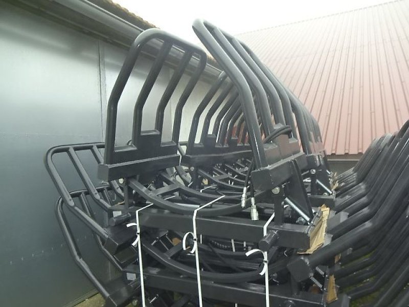 Ballengabel of the type H-L-M H L M  Ballenzange--stabile Ausführung, Neumaschine in Neureichenau (Picture 2)