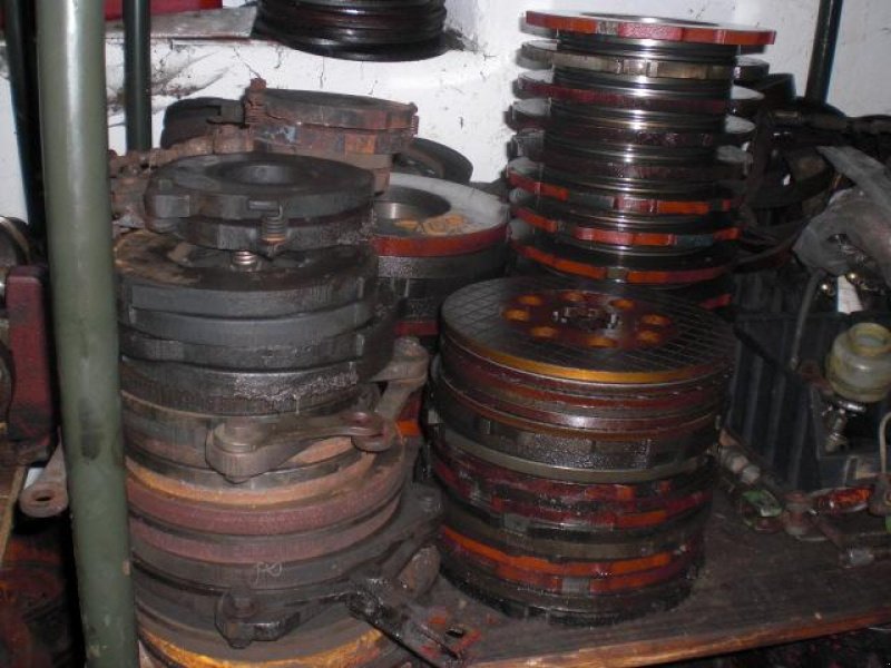 Sonstiges Traktorzubehör του τύπου Fendt 610 S- 611- 612- 614- 615   Allrad in Teilen, Gebrauchtmaschine σε Neureichenau (Φωτογραφία 3)