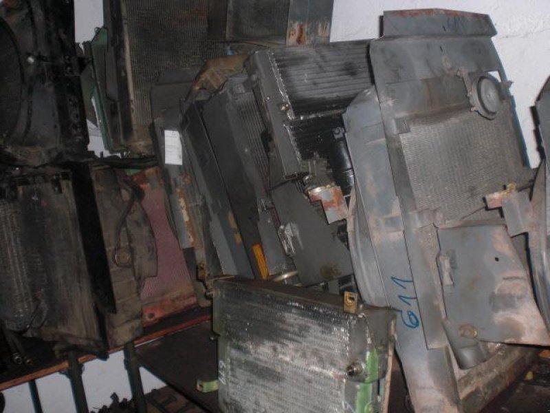 Sonstiges Traktorzubehör του τύπου Fendt 610 S- 611- 612- 614- 615   Allrad in Teilen, Gebrauchtmaschine σε Neureichenau (Φωτογραφία 4)