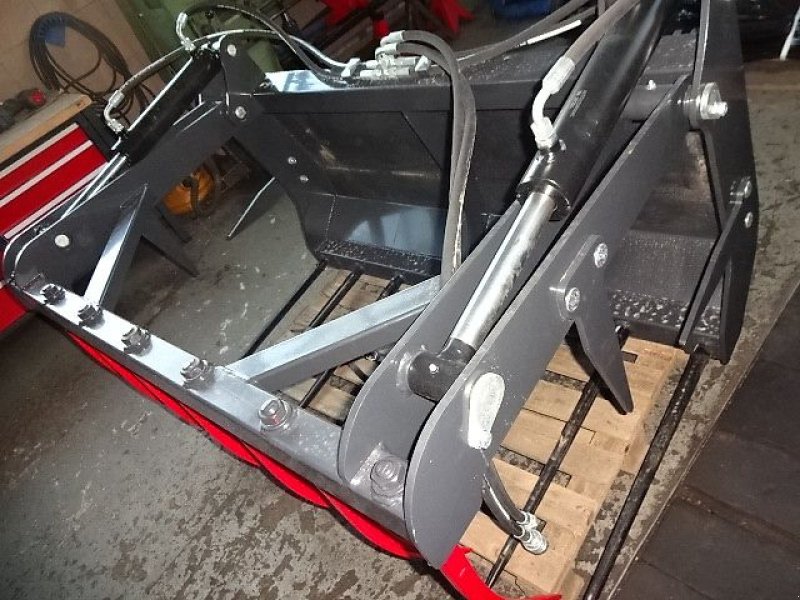 Frontladerzubehör of the type M&H 1,2  Hydraulisch- Silogreifgabel-  Euro SW Anbau - in verschiedenen Breiten 1,2 M- 1,4 M - 1,5 M - 1,8 M - 2 M - 2,2 M - 2,4 Meter, Neumaschine in Neureichenau (Picture 14)