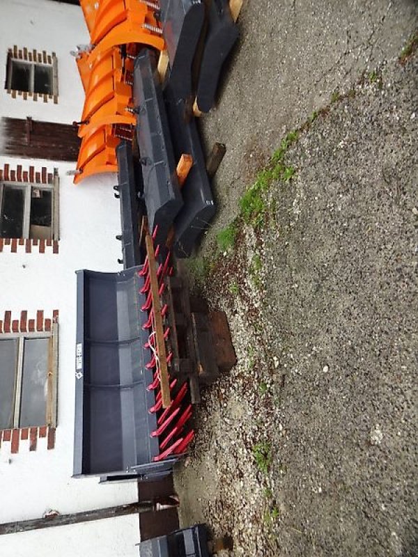 Frontladerzubehör типа M&H Dunggabeln 1,2 bis 2,4 Meter Euro Schnellwechselanbau, Neumaschine в Neureichenau (Фотография 19)