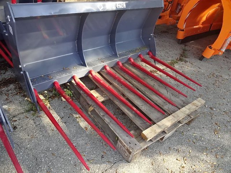 Frontladerzubehör типа M&H Dunggabeln 1,2 bis 2,4 Meter Euro Schnellwechselanbau, Neumaschine в Neureichenau (Фотография 18)
