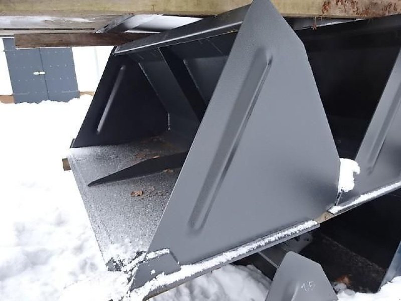 Ladeschaufel a típus Euro Frontladerschaufel NEU 1,5 M-Universal-  Hardoxschürfleiste Größe S, Neumaschine ekkor: Neureichenau (Kép 12)