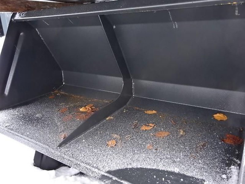 Ladeschaufel a típus Euro Frontladerschaufel NEU 1,5 M-Universal-  Hardoxschürfleiste Größe S, Neumaschine ekkor: Neureichenau (Kép 19)