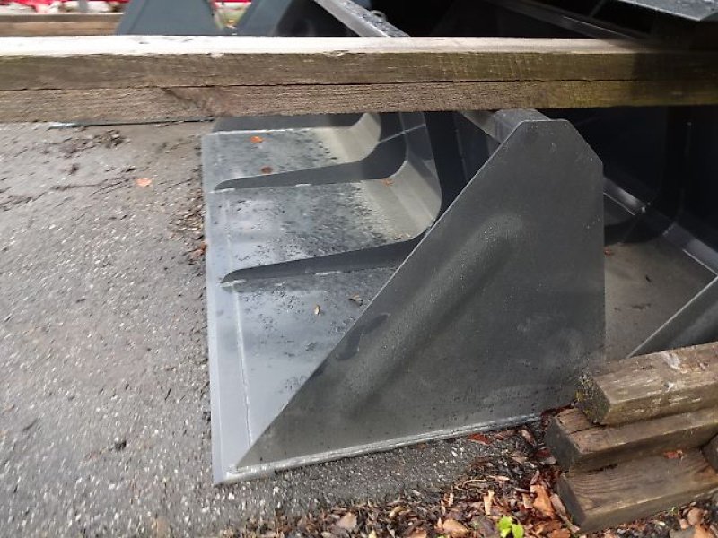 Ladeschaufel of the type Euro NEUE Frontladerschaufel 1,8 Meter - Universalschaufel -Hardox- Größe S, Neumaschine in Neureichenau (Picture 9)