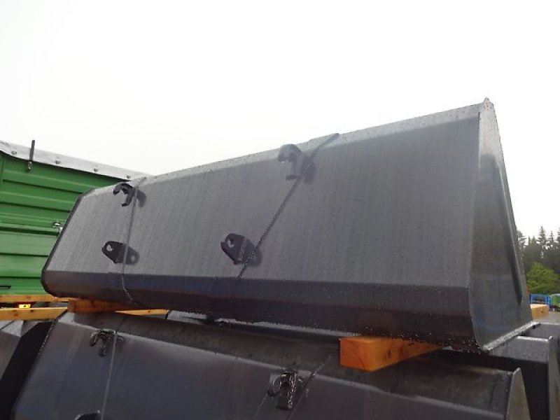 Ladeschaufel a típus Euro H LM- 2,2 M- Neu- Universalschaufel m.  Hardoxschürfleiste Größe S, Neumaschine ekkor: Neureichenau (Kép 13)