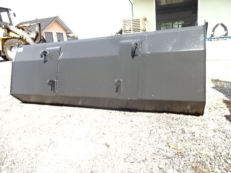 Ladeschaufel a típus Euro H LM- 2,2 M- Neu- Universalschaufel m.  Hardoxschürfleiste Größe S, Neumaschine ekkor: Neureichenau (Kép 8)