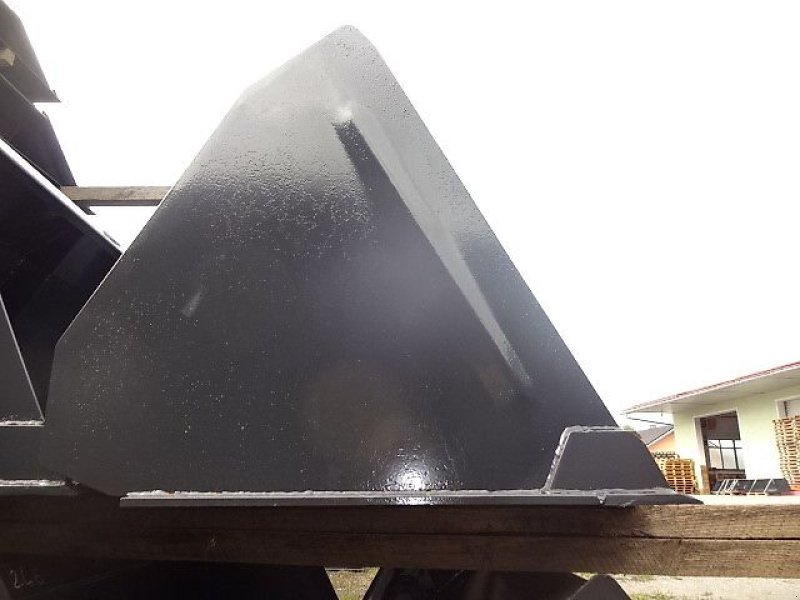 Ladeschaufel del tipo Euro NEUE- 2,40 Meter   Frontladerschaufel- Universal- Hardoxschürflleiste- Größe S, Neumaschine In Neureichenau (Immagine 7)