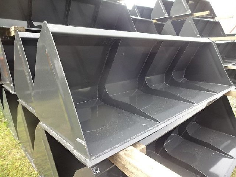 Ladeschaufel del tipo Euro NEUE- 2,40 Meter   Frontladerschaufel- Universal- Hardoxschürflleiste- Größe S, Neumaschine In Neureichenau (Immagine 2)