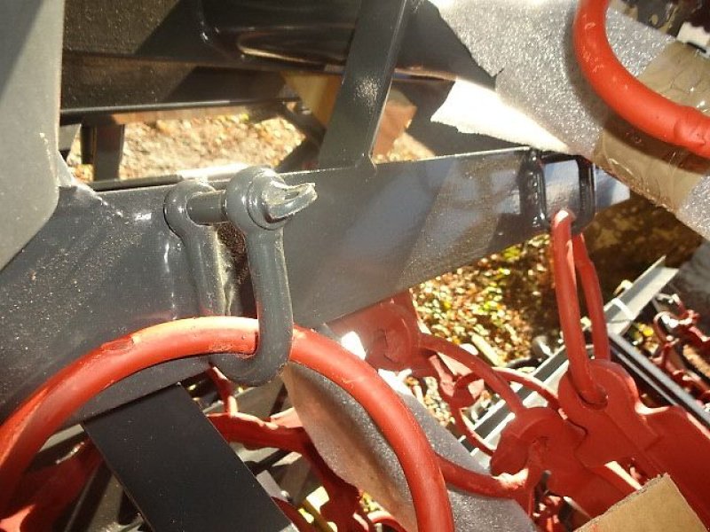 Wiesenegge a típus M&H 3/R/B NEUE Wiesenegge 3 Meter- 3 Teilig- klappbar, Neumaschine ekkor: Neureichenau (Kép 12)