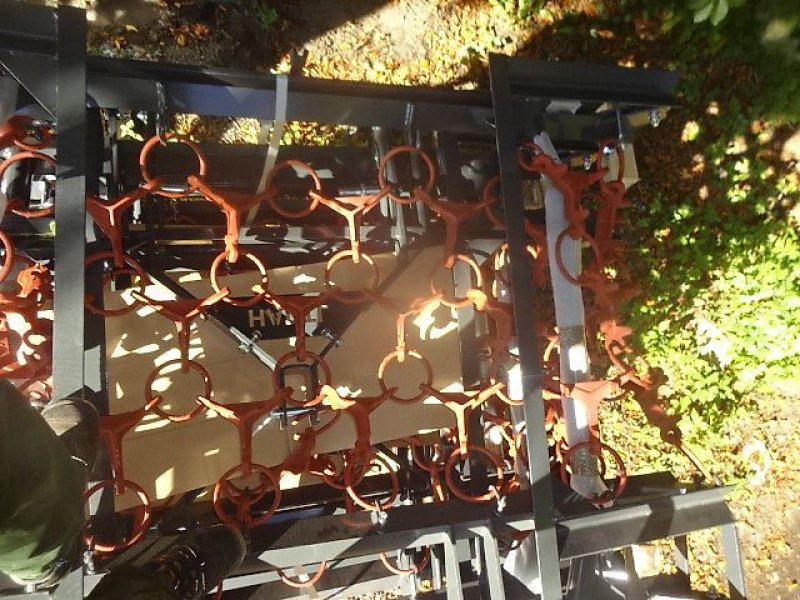 Wiesenegge a típus M&H 3/R/B NEUE Wiesenegge 3 Meter- 3 Teilig- klappbar, Neumaschine ekkor: Neureichenau (Kép 11)