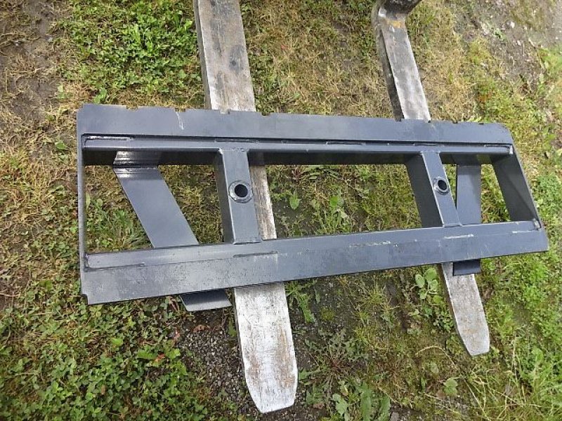 Palettengabel of the type Euro SONDERPREISE-NEUE Palettengabel mit 1,2 mtr. Zinken  - Rahmen mit Zinken, Neumaschine in Neureichenau (Picture 1)