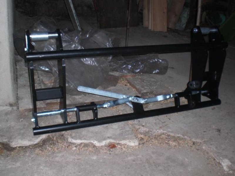 Frontlader of the type Euro NEUER Frontlader Euro SW- Rahmen, Neumaschine in Neureichenau (Picture 1)