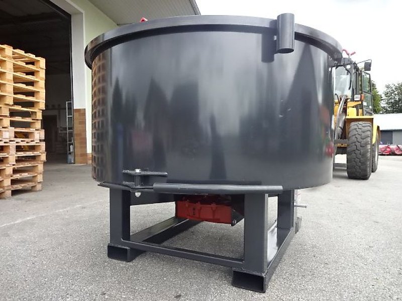 Betonmischer typu H-L-M 800 H- L- M- Zwangsmischer - Futtermischer, Neumaschine v Neureichenau (Obrázek 5)