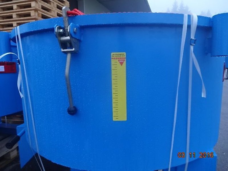 Betonmischer typu H-L-M 800 H- L- M- Zwangsmischer - Futtermischer, Neumaschine v Neureichenau (Obrázek 15)