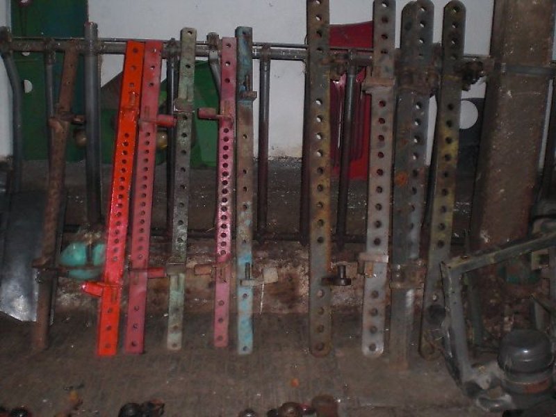 Sonstige Ersatzteile des Typs Fendt Schlepperteile- Einzelteile -, gebraucht in Neureichenau (Bild 8)