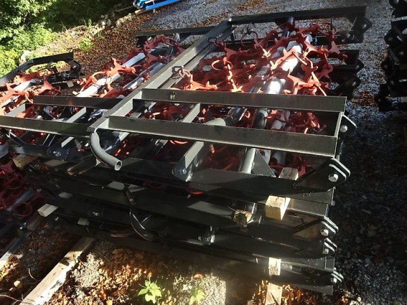 Wiesenegge del tipo H-Lifter H LM 4 M- 4 Reihig- schwere Ausführung -, Neumaschine en Neureichenau (Imagen 1)