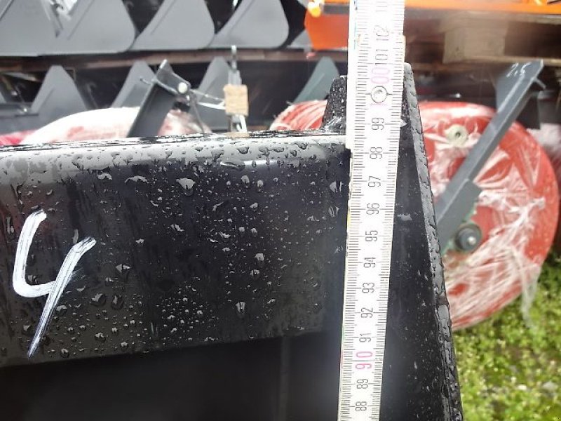 Ladeschaufel typu P&H Maxischaufel XXL 2 Meter - für Frontlader-// Größe 2 XL  // -  2 M-, Neumaschine v Neureichenau (Obrázek 16)