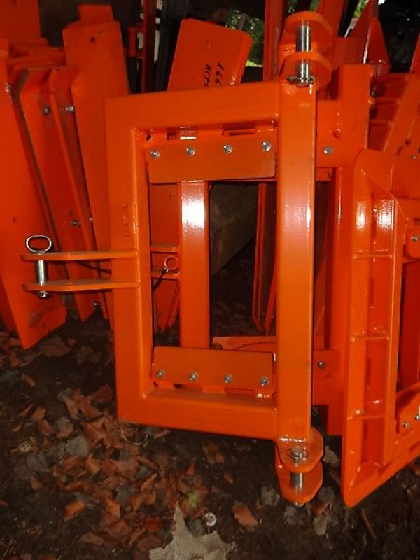 Schneepflug typu SaMASZ Teile von Samasz Schneepflügen - Verschiedenen Einzelteile auf Anfrage, Neumaschine v Neureichenau (Obrázek 1)