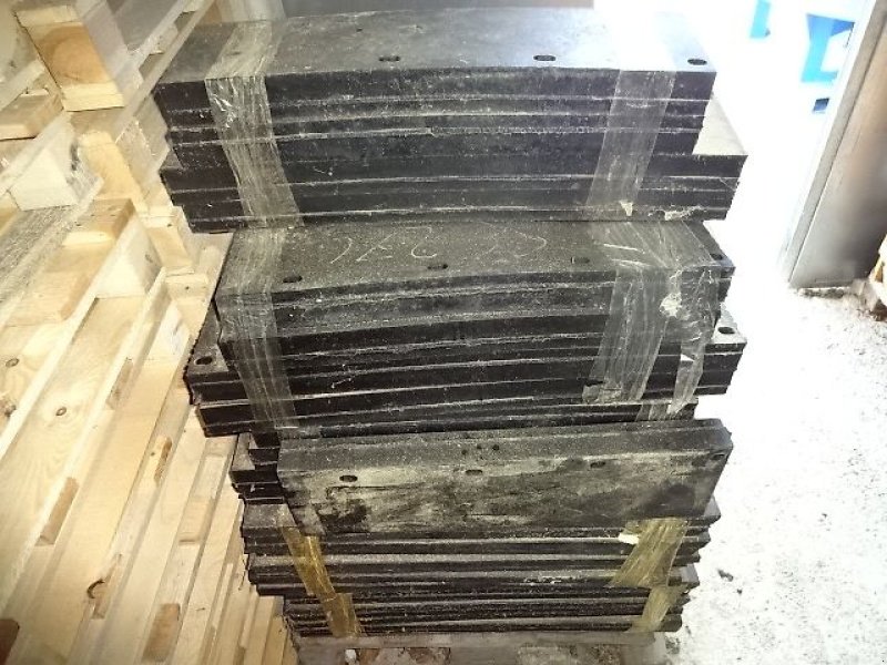 Schneepflug typu SaMASZ Samasz Gummischürfleisten- Metallschürfleisten für verschiedene Modelle, Neumaschine v Neureichenau (Obrázek 17)