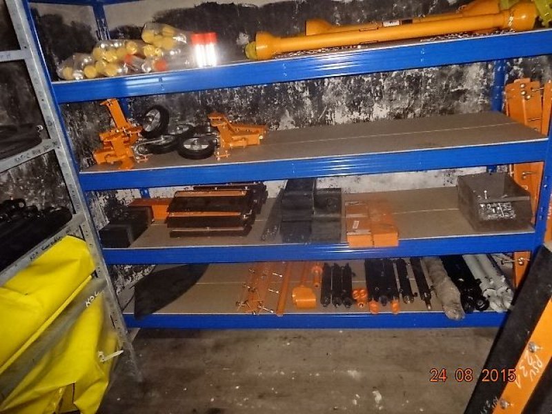 Schneepflug typu SaMASZ Samasz Gummischürfleisten- Metallschürfleisten für verschiedene Modelle, Neumaschine v Neureichenau (Obrázek 13)